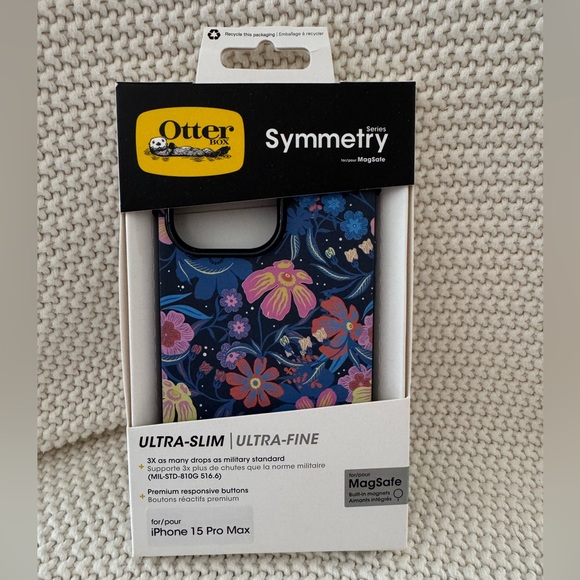OtterBox Other - Otterbox iPhone 15 Pro Max Symmetry Ultra Slim